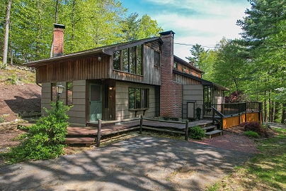 161 Center Hill Rd, Barkhamsted, CT 06065 United States
