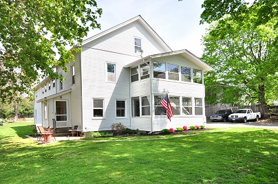 61 East St, Bethlehem, CT 06751 United States