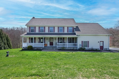 44 Sean Meadow Dr, Morris, CT 06758 United States