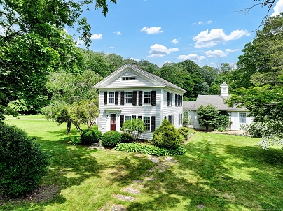 42 Beeney Rd, New Hartford, CT 06057 United States