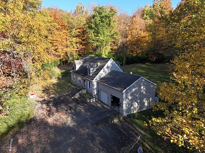 18 Outlook Rd, New Milford, CT 06776 United States