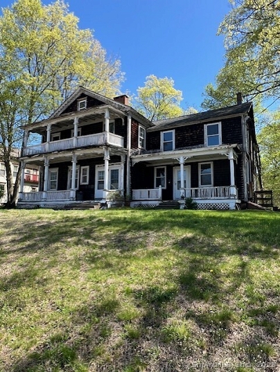 26 East St, New Milford, CT 06776 United States