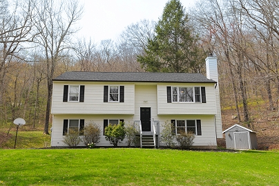 44 Aspetuck Pines Dr, New Milford, CT 06776 United States