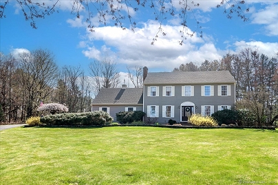 8 Winston Way, New Milford, CT 06776 United States