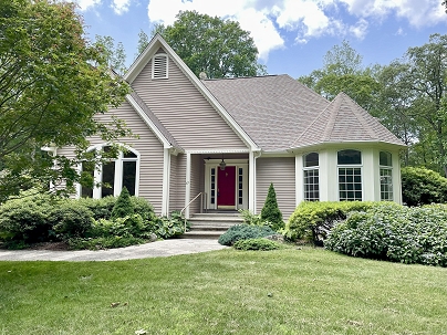 67 Transylvania Rd, Roxbury, CT 06783 United States