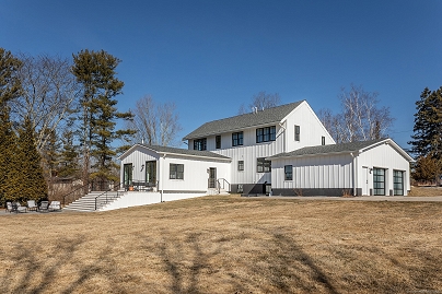 323 Wells Hill Rd, Salisbury, CT 06039 United States