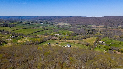 34 Knibloe Hill Rd, Sharon, CT 06069 United States