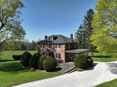 400 Gay St, Sharon, CT 06069 United States
