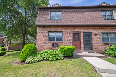 143 Pine Hill Rd Unit 9F, Thomaston, CT 06787 United States