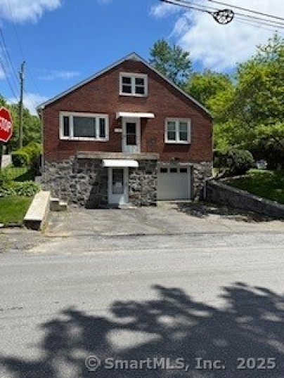 153 Barton St, Torrington, CT 06790 United States