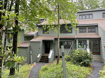 274 Cliffside Dr, Torrington, CT 06790 United States
