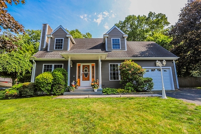 28 Deercrest Dr, Torrington, CT 06790 United States