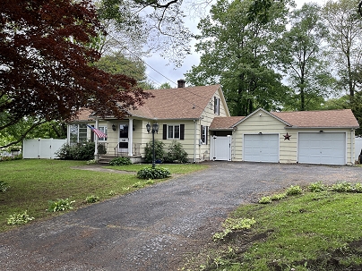 35 Lindberg St, Torrington, CT 06790 United States