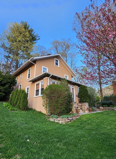122 Litchfield Rd, Watertown, CT 06795 United States