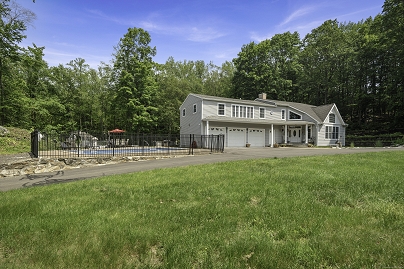 1729 Litchfield Rd, Watertown, CT 06795 United States