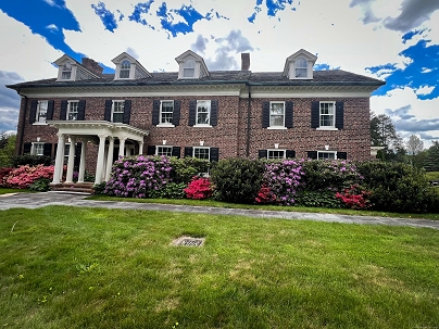 325 Woodbury Rd, Watertown, CT 06795 United States
