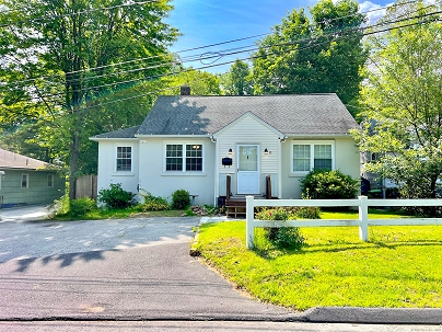 55 Lancaster St, Watertown, CT 06779 United States
