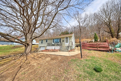 67 Emile Ave, Watertown, CT 06779 United States