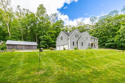 133 Hoop Pole Hill Rd, Woodbury, CT 06798 United States