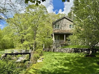 39 Painter Hill Rd, Woodbury, CT 06798 United States