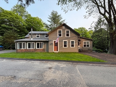 60 Pomperaug Rd, Woodbury, CT 06798 United States