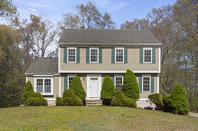 4 Davis Farm Rd, Clinton, CT 06413 United States