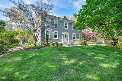 122 Nooks Hill Rd, Cromwell, CT 06416 United States