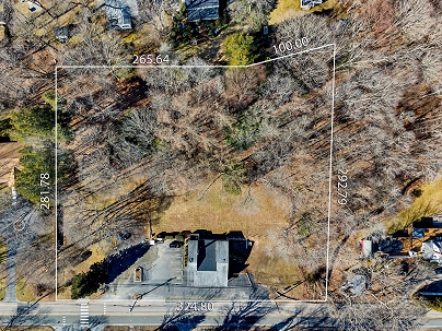 384 Main St, Deep River, CT 06417 United States