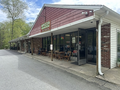 497 Winthrop Rd, Deep River, CT 06417 United States