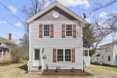 26 Bevin Blvd, East Hampton, CT 06424 United States