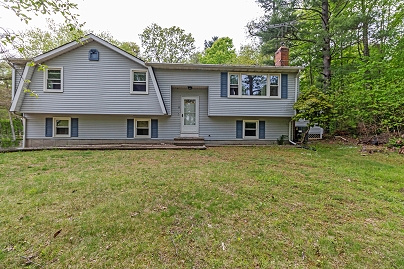 9 Berkshire Dr, East Hampton, CT 06424 United States