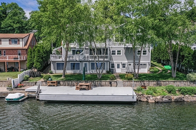 22 Lake Shore Dr, Middlefield, CT 06455 United States
