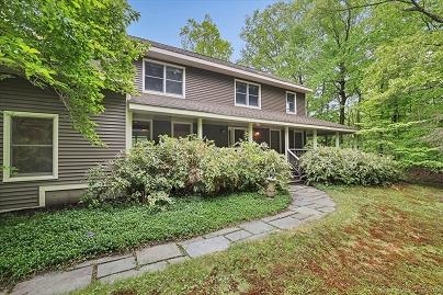 1155 Arbutus St, Middletown, CT 06457 United States