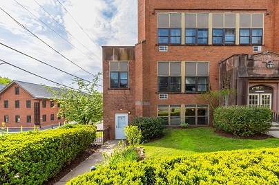201 College St Unit 3, Middletown, CT 06457 United States