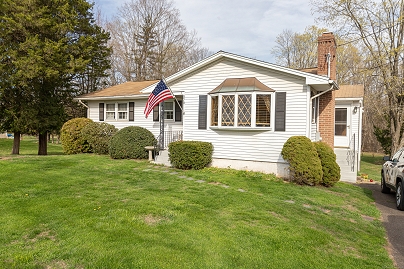 570 Atkins St, Middletown, CT 06457 United States