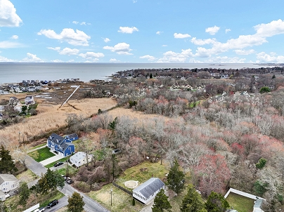 14 Denmore Ln, Old Saybrook, CT 06475 United States