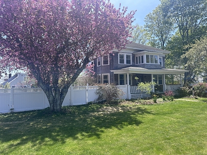 26 College St, Old Saybrook, CT 06475 United States