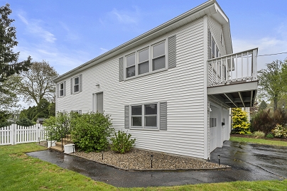45 Knollwood Dr, Old Saybrook, CT 06475 United States