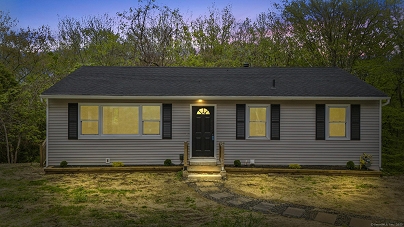 129 Benz St, Ansonia, CT 06401 United States
