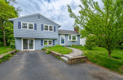 14 Bassett Rd, Branford, CT 06405 United States
