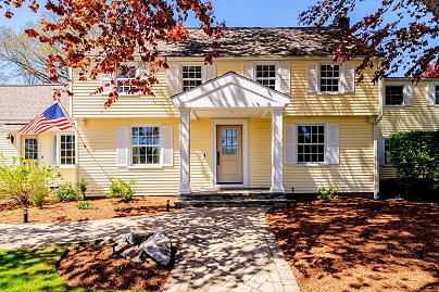 36 Whiting Farm Rd, Branford, CT 06405 United States
