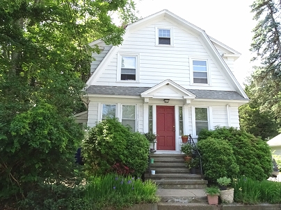46 Chestnut St, Branford, CT 06405 United States