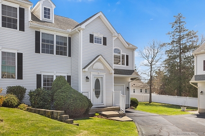 92 Rogers St Unit 4, Branford, CT 06405 United States