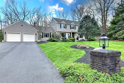 135 Hitchcock Ct, Cheshire, CT 06410 United States