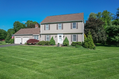 5 Smith Pl, Cheshire, CT 06410 United States