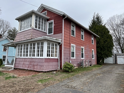 21-23 Elm St, Derby, CT 06418 United States