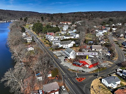 433 Roosevelt Dr, Derby, CT 06418 United States