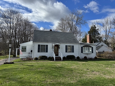 14 Borrmann Rd, East Haven, CT 06512 United States