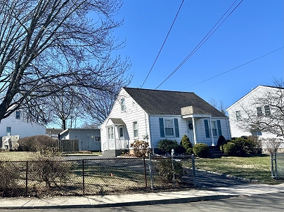 95 Vista Dr, East Haven, CT 06512 United States
