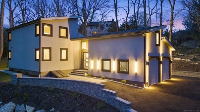 35 Bayberry Ln, Guilford, CT 06437 United States